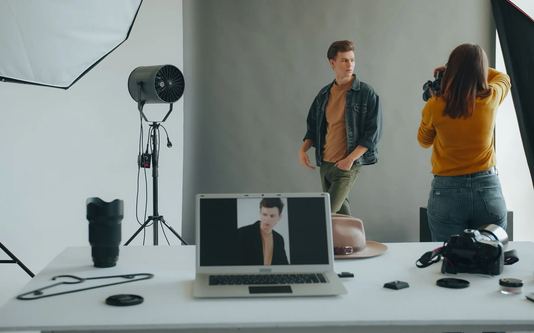 Professional headshot photoshoot for a LinkedIn profile photo