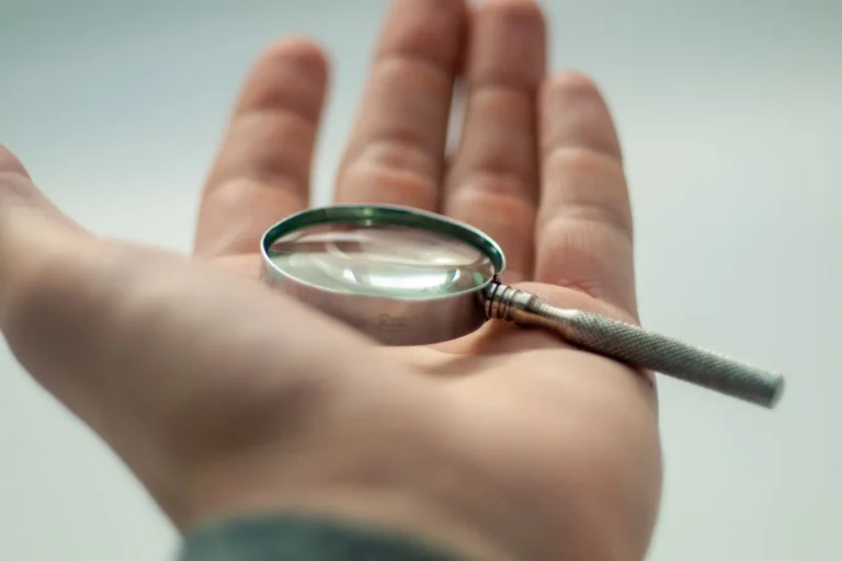 Magnifying glass for close inspection and monitoring